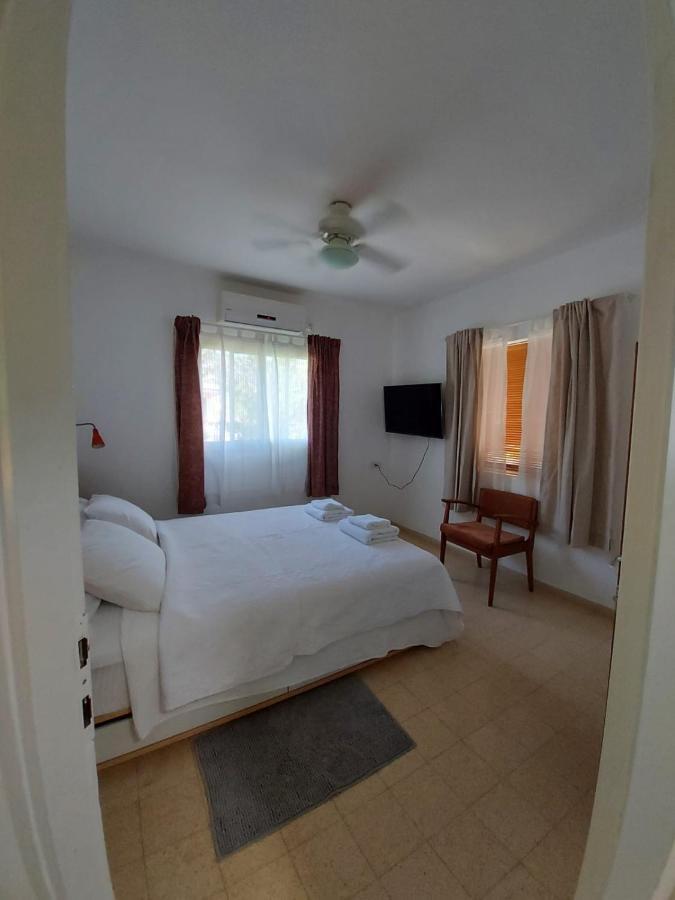 Maple'S Place - אירוח מייפל Rosh Pinna Bagian luar foto